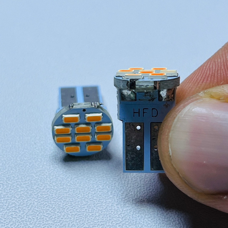 لامپ پلاک خودرو تایپر مدل 10smd-O بسته دو عددی