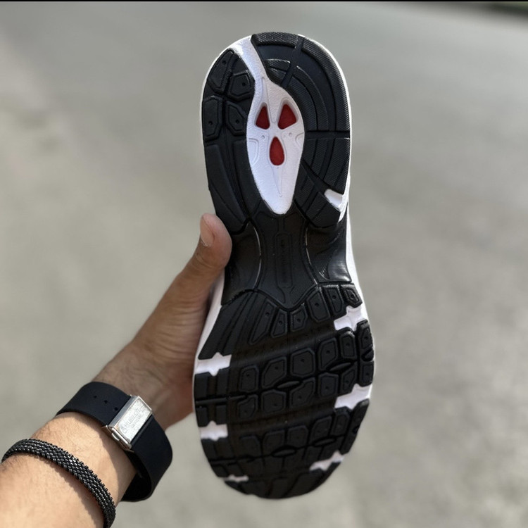 کفش پیادهروی مدل B.A 530
